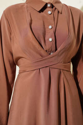 Önü Bağlamalı Yarım Düğmeli Tencel Elbise Toprak - Tesettür Elbise