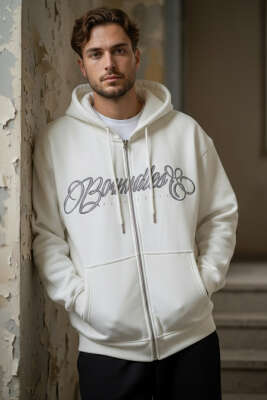 Önü Baskılı Kapüşonlu Üç İplik Erkek Hırka Ekru - MACHINIST