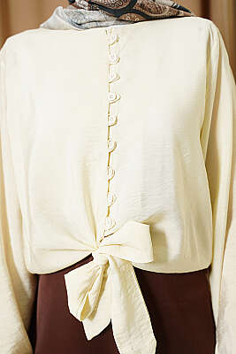 Önü Brit Düğmeli Bağlamalı Kısa Gömlek Krem - Gömlek