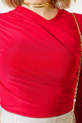 Önü Büzgülü Bluz Kırmızı - Yılın Fırsatı