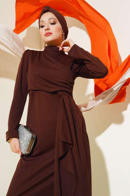 Önü Büzgülü Elbise Kahve - Tesettür Elbise