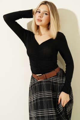 Önü Büzgülü Uzun Kol Body Siyah - Kadın Giyim Modelleri