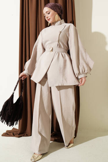 Önü Çapraz Metalize Düğmeli Takım Bej - İkili Takım