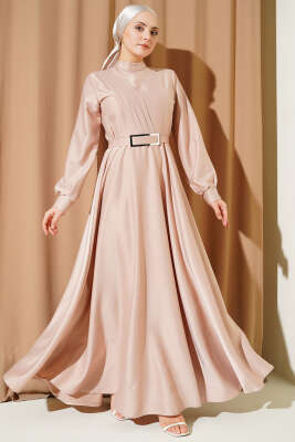 Önü Çapraz Piliseli Saten Elbise Bej 