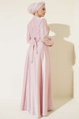 Önü Çapraz Piliseli Saten Elbise Pembe - Elbise