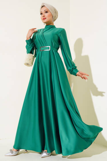 Önü Çapraz Piliseli Saten Elbise Yeşil - Elbise