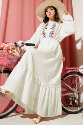 Önü Çiçek Nakışlı Bel Lastikli Elbise Ekru 