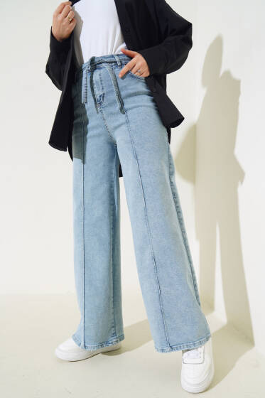 Önü Çımalı Geniş Paça Kot Pantolon Açık Mavi - Pantolon