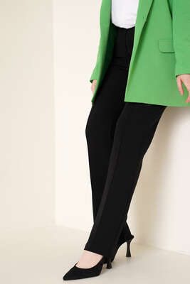 Önü Çımalı Yüksek Bel Pantolon Siyah - Pantolon