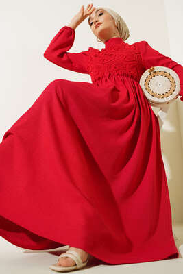 Önü Dantel Örgü Detaylı Elbise Kırmızı - Thumbnail