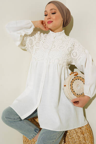 Önü Dantel Örgülü Gömlek Ekru - Gömlek