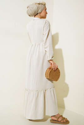 Önü Dantel Örgülü Yakası İp Bağlamalı Elbise Bej - Tesettür Elbise