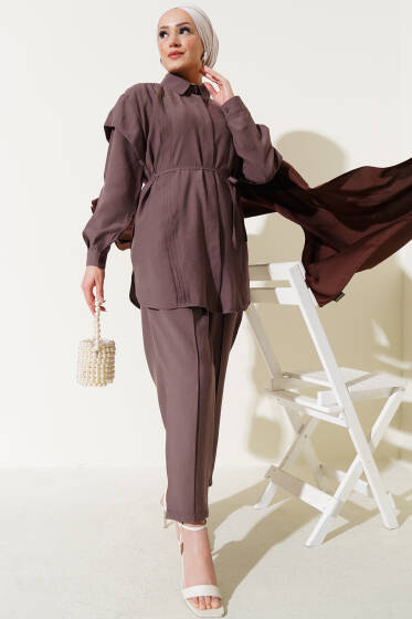 Önü Dik Pileli İp Bağcıklı İkili Takım Kahve - İkili Takım