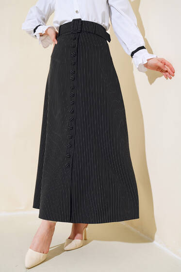 Önü Düğme Detaylı Çizgili Etek Siyah - Etek