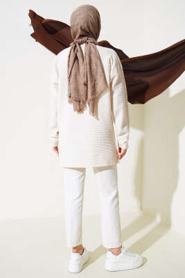 Önü Düğme Detaylı Triko Tunik Bej - Triko Tunik