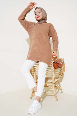 Önü Düğme Detaylı Triko Tunik Büsküvi - Triko Tunik