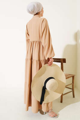 Önü Düğmeli Kat Kat Basic Elbise Latte - Tesettür Elbise