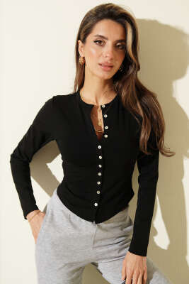 Önü Düğmeli Uzun Kol Bluz Siyah - Kadın Giyim Modelleri