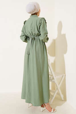 Önü Fırfır Detaylı Kuşaklı Elbise Çağla Yeşili - Tesettür Elbise