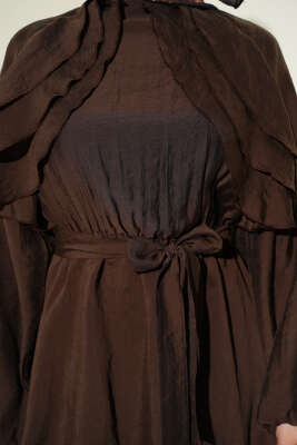 Önü Fırfırlı Bel Lastikli Kuşaklı Elbise Kahve - Elbise