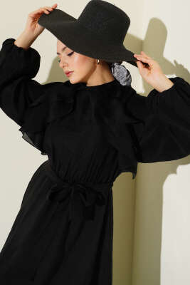 Önü Fırfırlı Bel Lastikli Kuşaklı Elbise Siyah - Elbise