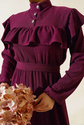 Önü Fırfırlı Bürümcük Elbise Mürdüm - Tesettür Elbise