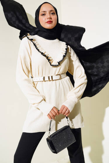 Önü Fırfırlı Dikişli Triko Tunik Bej - Tunik