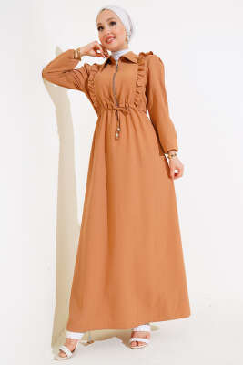Önü Fırfırlı Fermuarlı Elbise Camel 