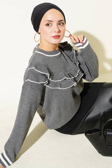 Önü Fırfırlı Triko Kazak Gri - Triko Kazak