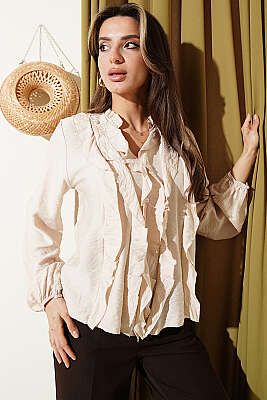 Önü Fırfırlı Uzun Kol Bluz Bej - Kadın Giyim Modelleri