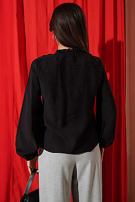 Önü Fırfırlı Uzun Kol Bluz Siyah - Kadın Giyim Modelleri