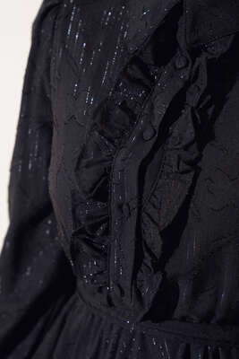 Önü Fırfırlı Yakalı Elbise Siyah - Thumbnail