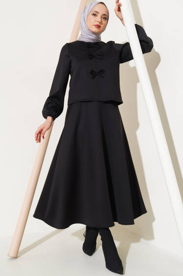 Önü Fiyonklu Etekli Scuba İkili Takım Siyah - İkili Takım