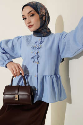 Önü Fiyonklu Fırfırlı Kısa Gömlek Mavi - TABLO FASHİON