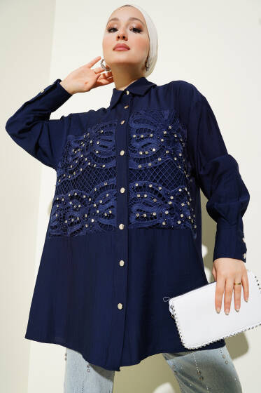 Önü Güpürlü Taşlı Salaş Gömlek Lacivert - Gömlek