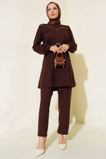 Önü İnci Detaylı Kemerli Tunik Takımı Acı Kahve - İkili Takım