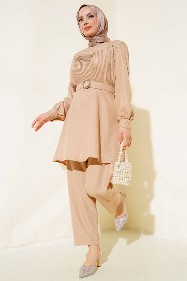  Önü İnci Detaylı Kemerli Tunik Takımı Latte - İkili Takım