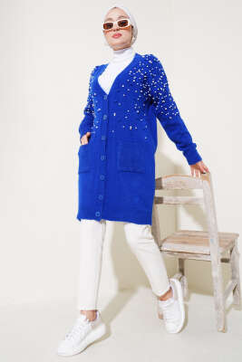 Önü İnci Süslemeli Düğmeli Triko Hırka Saks - Triko Hırka