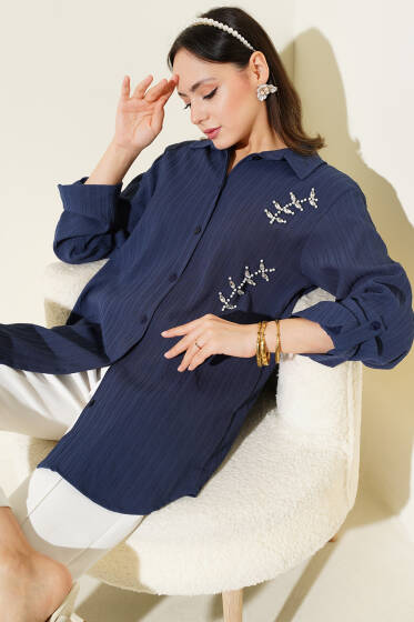 Önü İncili Kabartma Çizgili Gömlek Lacivert - Gömlek