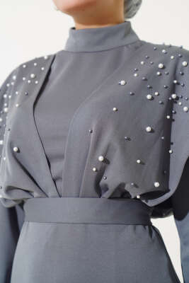 Önü İncili Kuşaklı Elbise Gri - Tesettür Elbise