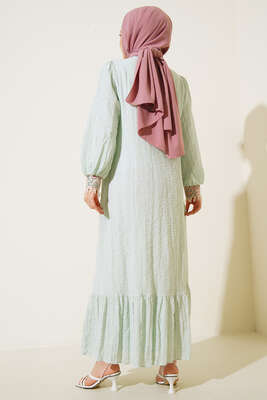 Önü İşlemeli Hasır Kemerli Elbise Mint Yeşili - Thumbnail