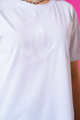 Önü Kuş Baskılı Basic T-shirt Beyaz - Kadın Giyim Modelleri