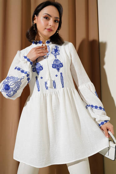 Önü Nakışlı Balon Kol Keten Tunik Beyaz - Tunik