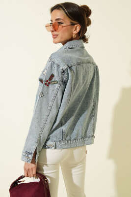 Önü Nakışlı İncili Kot Kısa Ceket Kar Yıkama - Kadın Giyim Modelleri