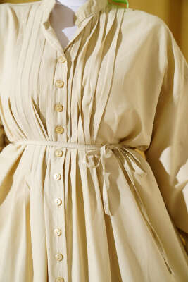 Önü Nervürlü İp Kuşaklı Elbise Bej - Tesettür Elbise