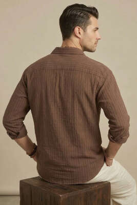 Önü Patlı Çizgili Erkek Keten Gömlek Kahve - Erkek Gömlek