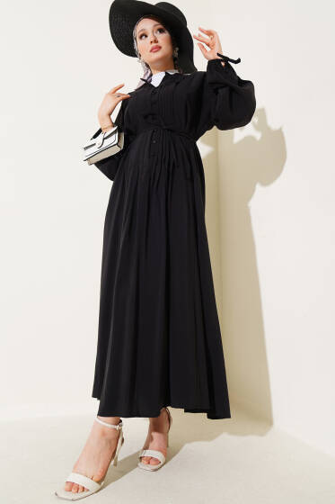 Önü Pileli Brit Düğmeli Elbise Siyah - Elbise