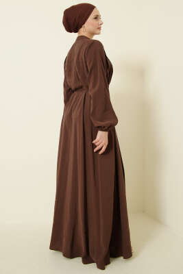 Önü Pileli Düğmeli Modal Elbise Kahve - Elbise