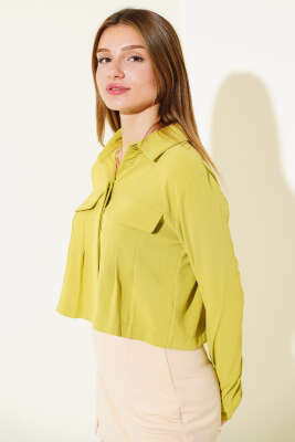 Önü Pileli Kısa Gömlek Yağ Yeşili - Kadın Giyim Modelleri