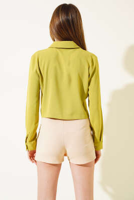 Önü Pileli Kısa Gömlek Yağ Yeşili - Kadın Giyim Modelleri